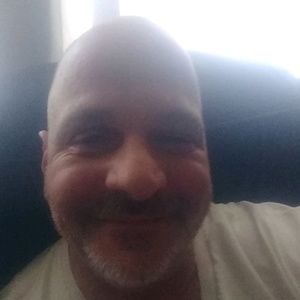 Meet your Posher, Raymond